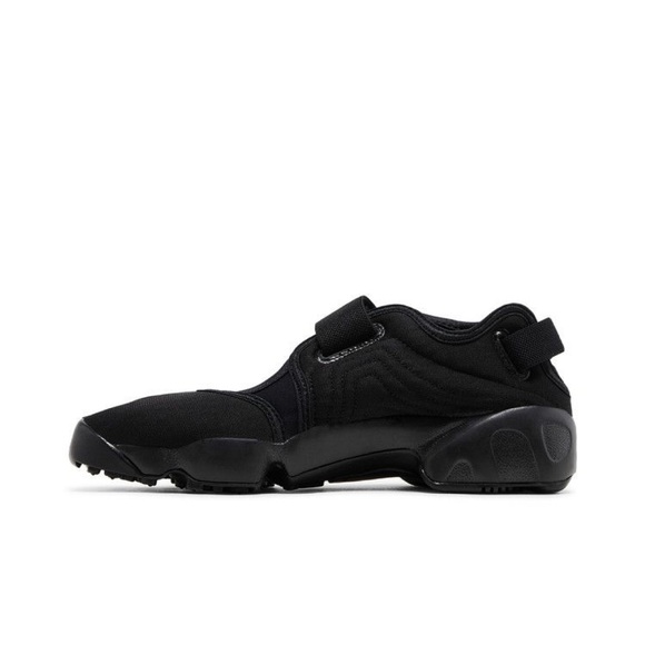 Nike Women’s Air Rift ‘Triple Black’ - Picture 4 of 5